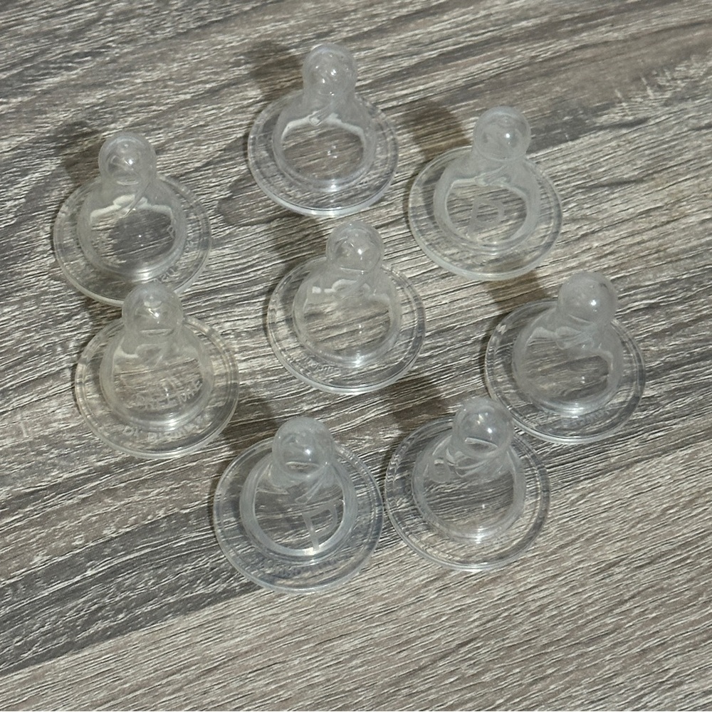 Lot of 8‎ Dr. Brown's Nipples Narrow Baby Bottles Level P Premie NEW WITHOUT BOX